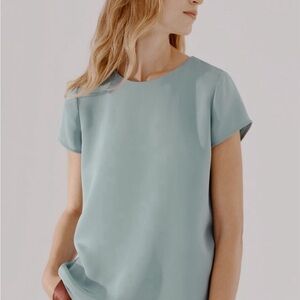 Cuyana Silk Tee Size XS in Sea Foam